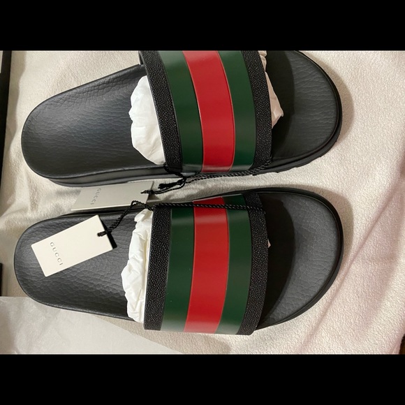 ***325***Gucci Slides - Picture 1 of 5